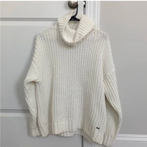 Hollister Chunky Cable Knit Sweater (S)
